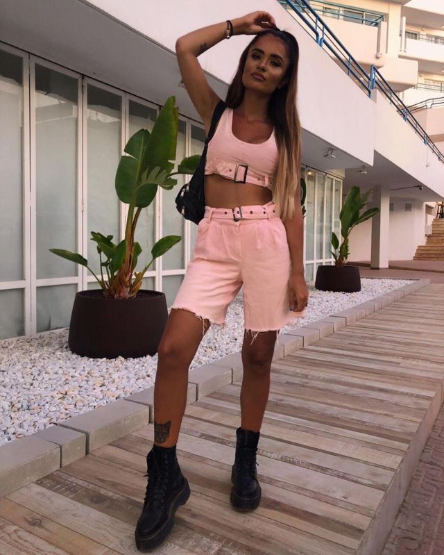 Long Pink Short of Leigh Woodz on the Instagram account @leighwoodz1