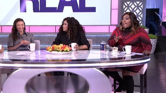 Planet gold Red Turtle­neck Body­con Dress worn by Loni Love on The Real November 27, 2019