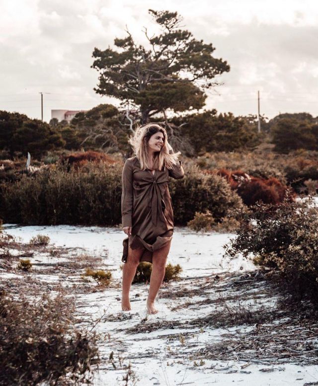 Kha­ki Satin Dress of Gaby Coburn on the Instagram account @gabycoburn