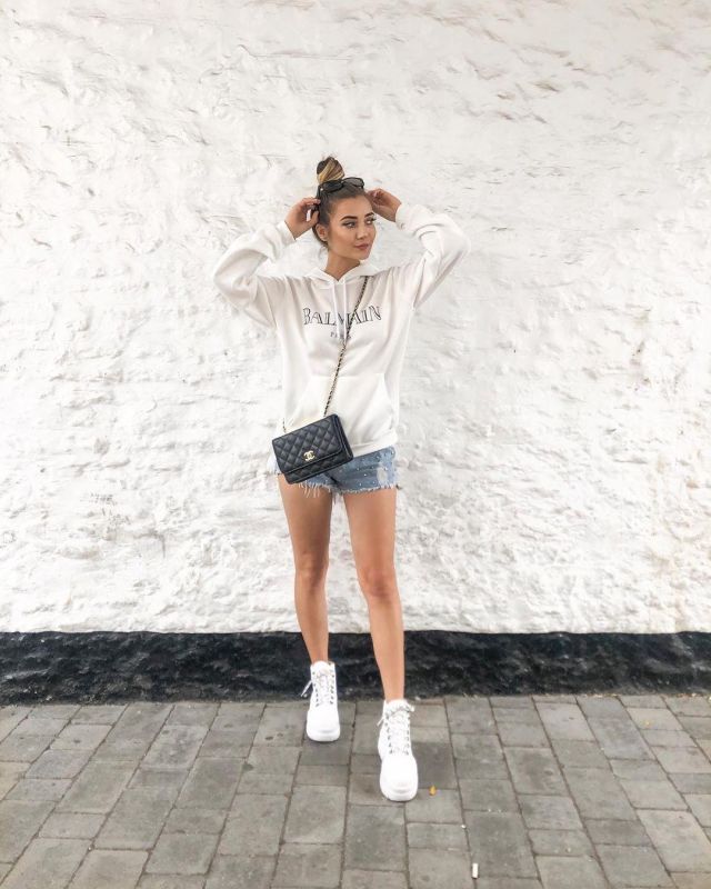 Guess ROY GUESS HOODIE Blanc - Livraison Gratuite | ! - Vêtements Sweats Homme 79,99