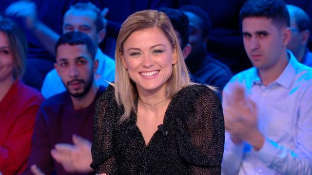 The dress in satin at Laure Boulleau in Canal Football Club of the  24/11/2019