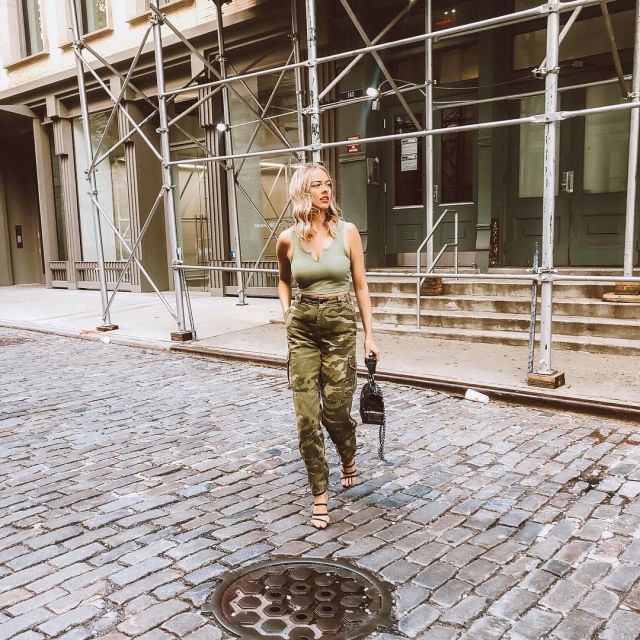 Army Trousers of Maggie on the Instagram account @maggiestories