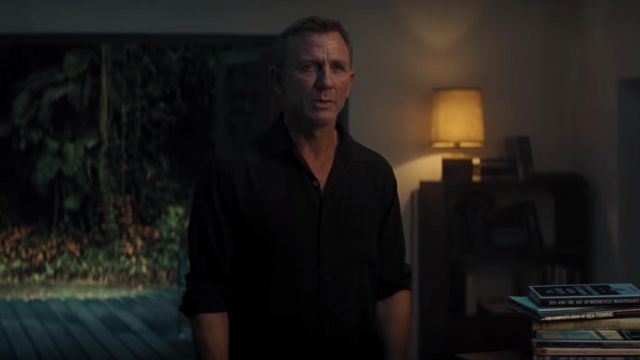 Tommy Bahama Catalina Twill Shirt en noir porté par James Bond (Daniel Craig) comme on le voit dans Pas le Temps De Mourir