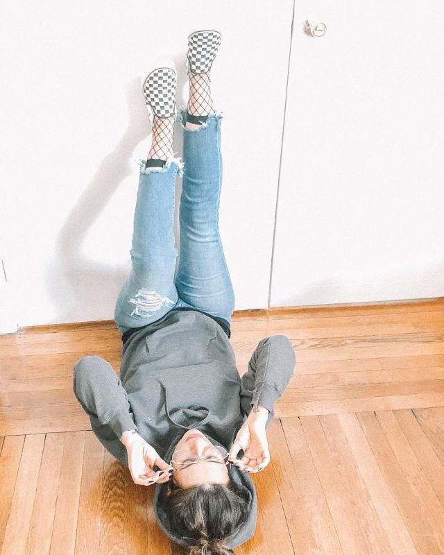 Calcetines Negros de María Lago en la cuenta de Instagram @marialago