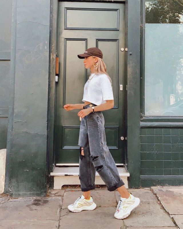 Blanc à la Mode de Formateurs d'Olivia Givre sur l'Instagram account @oliviabynature