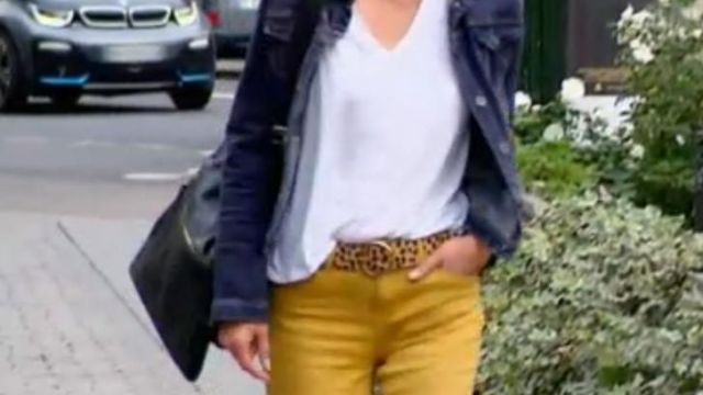 La ceinture léopard que porte Emmanuelle dans Les reines du shopping du 4/12/2019