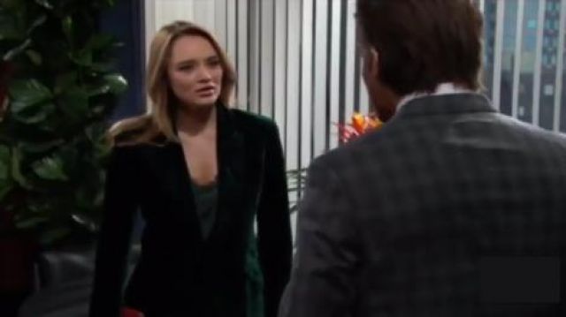 The kooples Green Lace Trim Ca­mi Top worn by Summer Newman (Hunter King) as seen on The Young and the Restless December 5, 2019