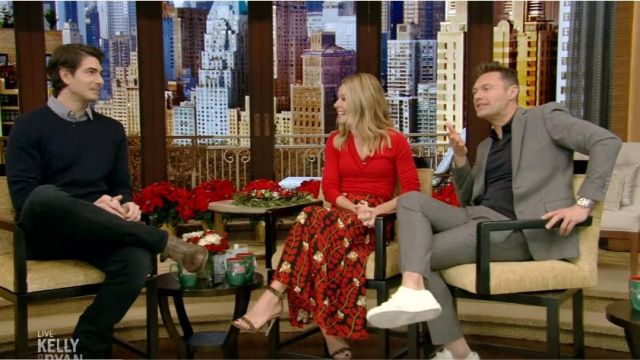 Sonia rykiel Print­ed Mi­di Skirt worn by Kelly Ripa on LIVE with Kelly and Ryan December 9, 2019