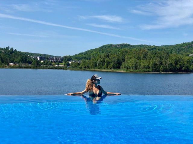 The swimsuit 1 piece black Elodie Fontan account on the Instagram of @elodie_fontan
