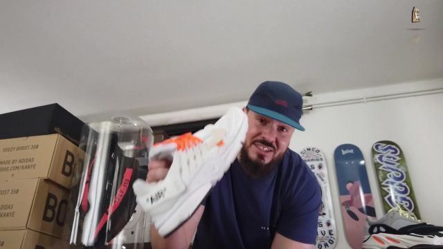 Air Presto Off-White White (2018) of tonton gibs in I pulled OUT MY ENTIRE COLLECTION OF SNEAKERS ????