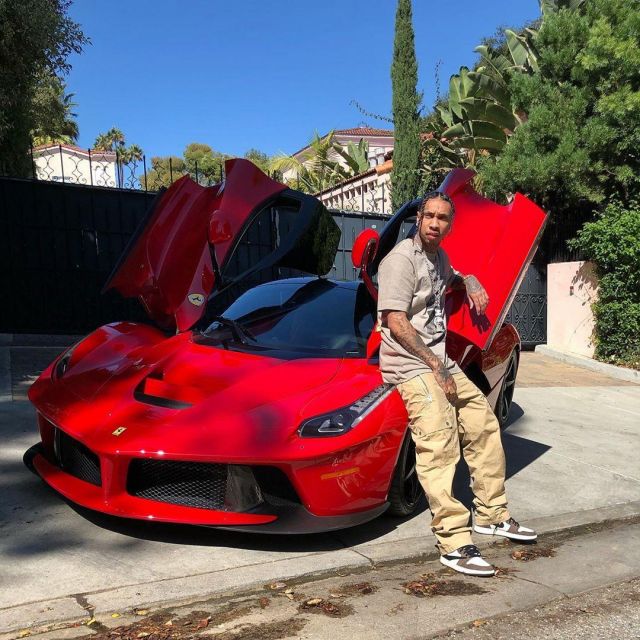 Air jordan 1 Retro high x Travis Scott Tyga on the account Instagram of @tyga