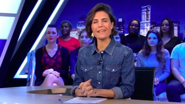 The denim shirt of Alessandra Sublet's in It is Canteloup the 12.12.2019