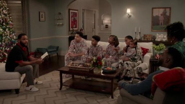 Burberry Men's Cam­ford Po­lo Shirt worn by Andre 'Dre' Johnson (Anthony Anderson) in black-ish Season 6 Episode 10
