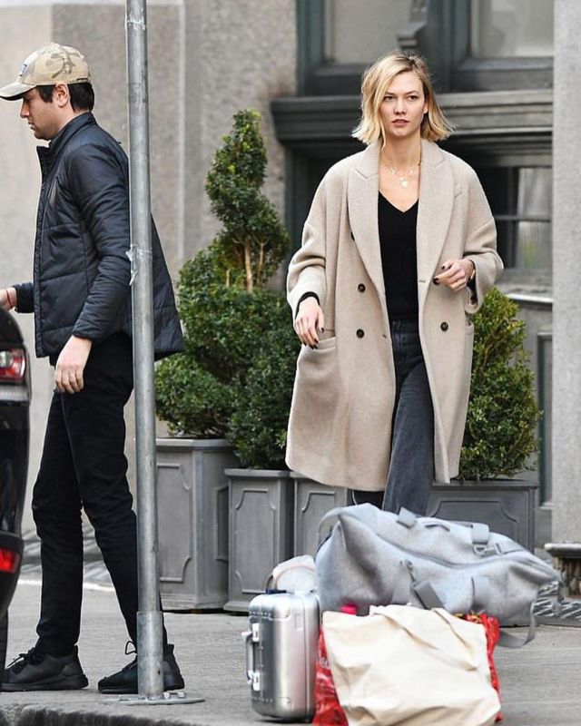 Brunello Cucinelli Cocoon Coat worn by Karlie Kloss New York City December 8, 2019