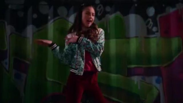 Ag The Far­rah High Waist Vel­vet Jeans worn by Nini (Olivia Rodrigo) in High School Musical: The Musical: The Series Season 1 Episode 5