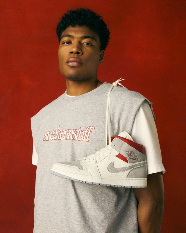 jordan 1 mid sneakersnstuff