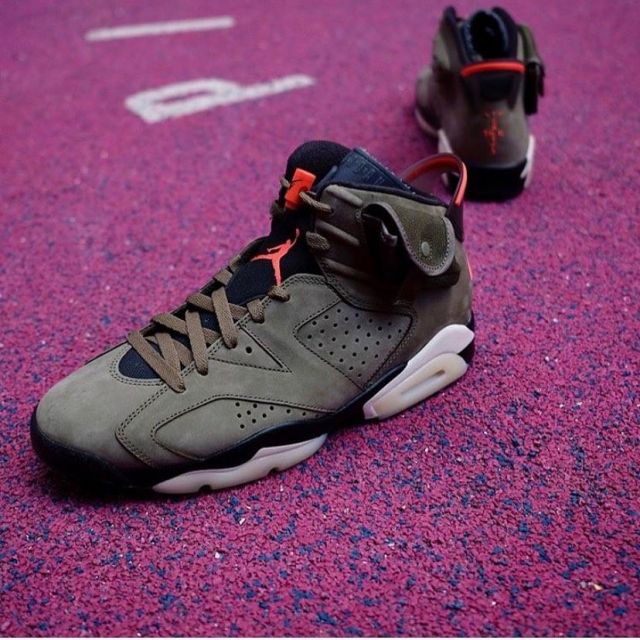 Jordan 6 travis scott sur le compte Instagram de @byjifi