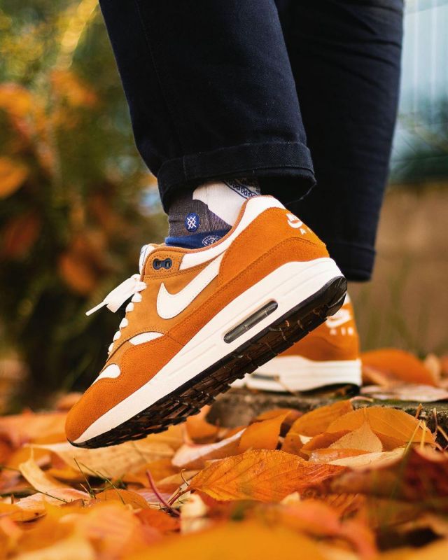 Air max 1 curry sur le compte Instagram de @byjifi