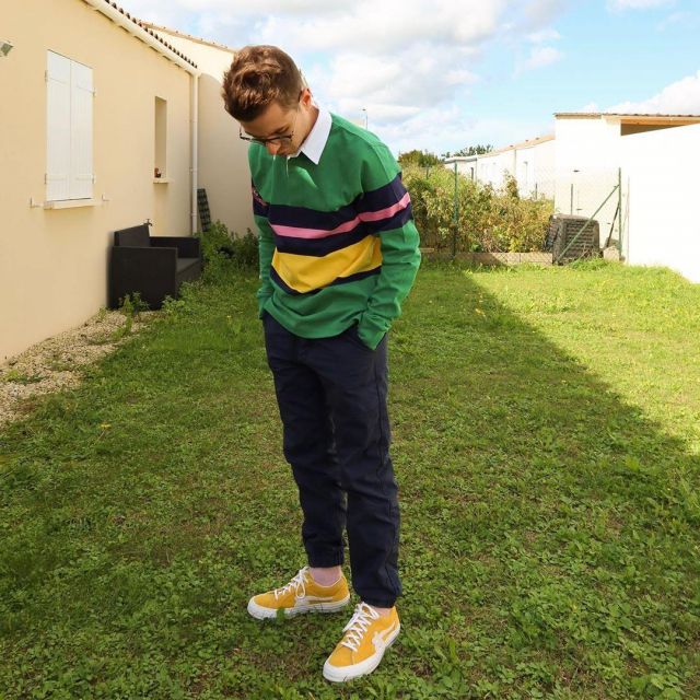 The polo shirt green black pink worn by b2erus on his account Instagram @b2erus__