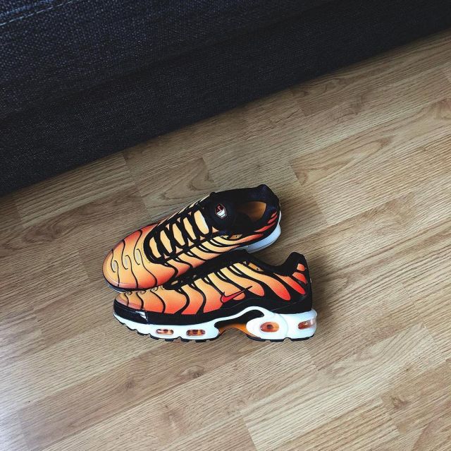 air max plus og pimento