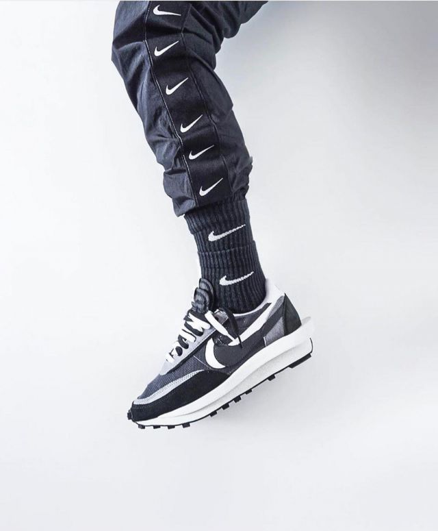 nike sacai anthracite