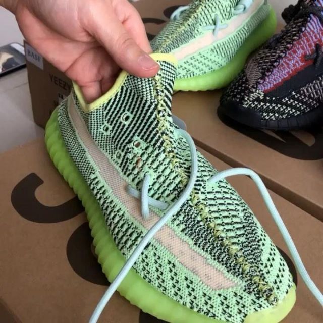 Adidas Yeezy Boost 350 V2 Yeezreel Reflective sera