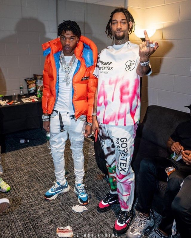 T shirt Off White x Goretex de PnB Rock sur le compte Instagram de @pnbrock