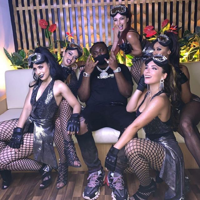 Balanciaga Track (black/white/red) T-Grizzley on the account Instagram of @tee_grizzley