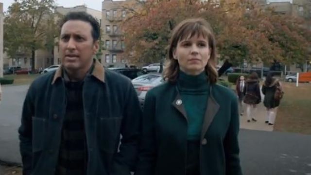 Suéter verde de cuello de tortuga estampado en remolino usado por Kristen Bouchard (Katja Herbers) en Evil Temporada 1 Episodio 10