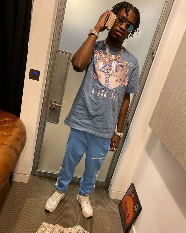 Le t-shirt Dior x Sorayama de Lil Tjay sur le compte Instagram de @liltjay