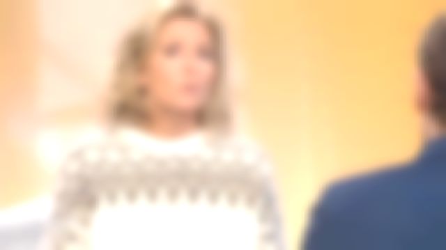 El suéter Morena en Jacquard Buttoned Mesh de Claire Chazal en Passage des arts