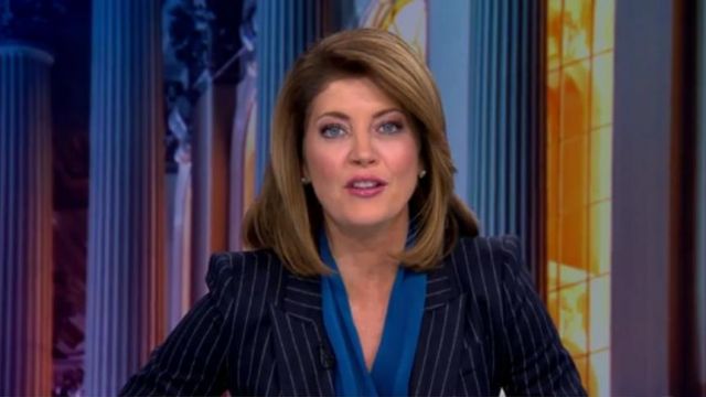 Alexander mcqueen Pin­stripe One But­ton Jack­et in Navy & Ivory worn by Norah O'Donnell on CBS This Morning December 18, 2019