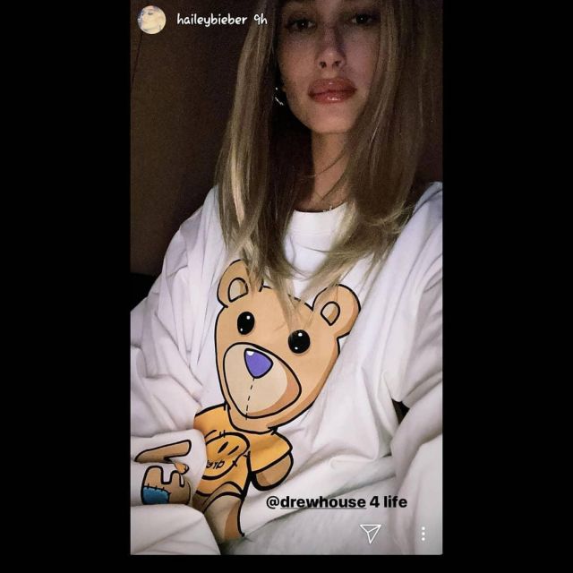 Off White Theodore LS Tee worn by Hailey Baldwin Instagram December 19, 2019