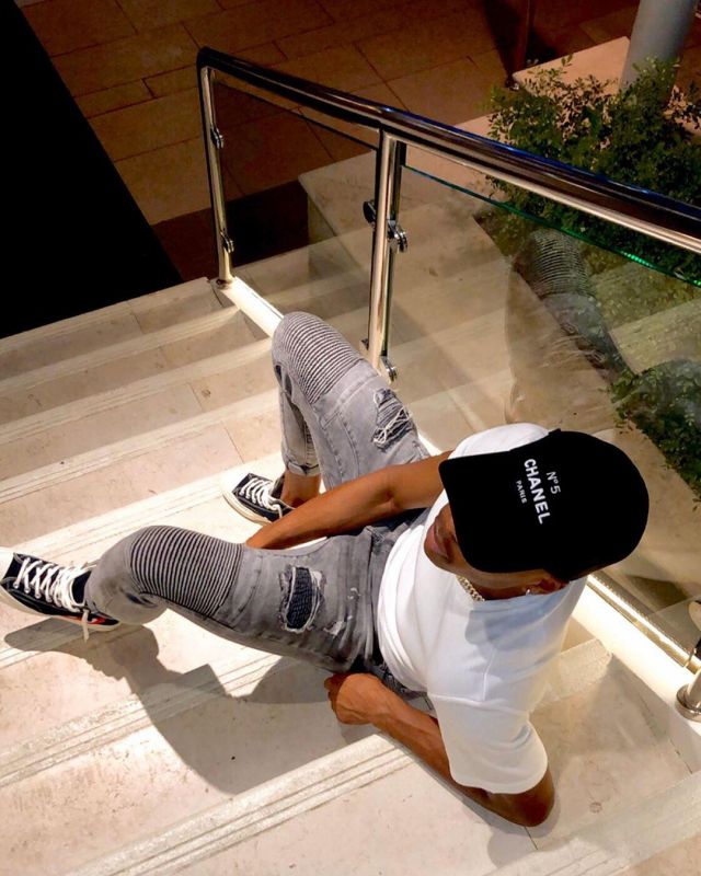 Converse Chuck Taylor All-Star 70s Hi comme des Garcons TJ Holmes on the account Instagram of @teejay_holmes