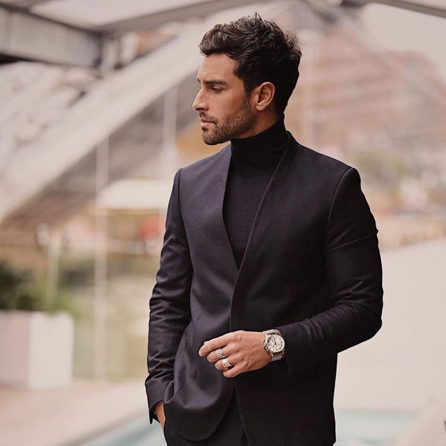 costume  porté par veste costume  sur le compte Instagram de @valentinleonard 
