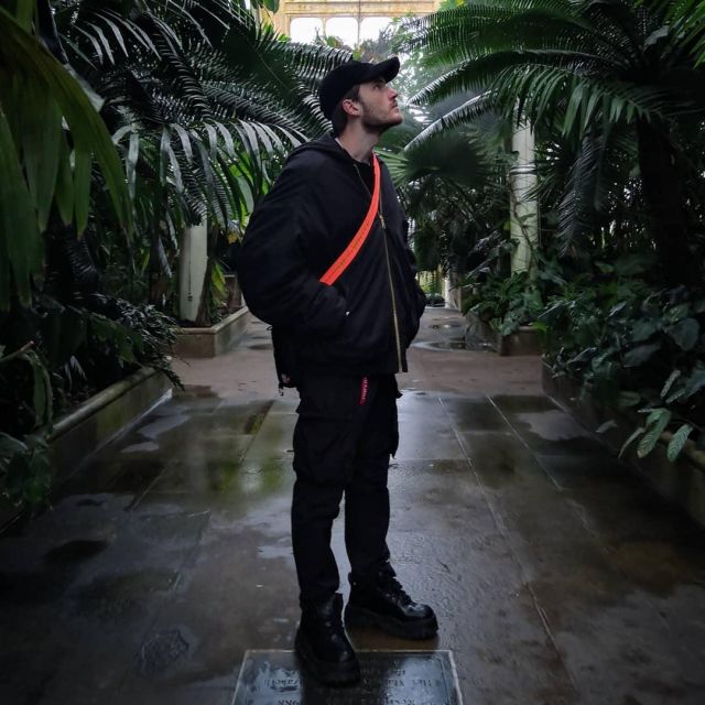 The black sneakers worn by PewDiePie account on the Instagram of @pewdiepie