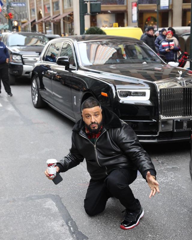 Sneakers Jordan 11 Bred worn by DJ Khaled on the account Instagram of @djkhaled