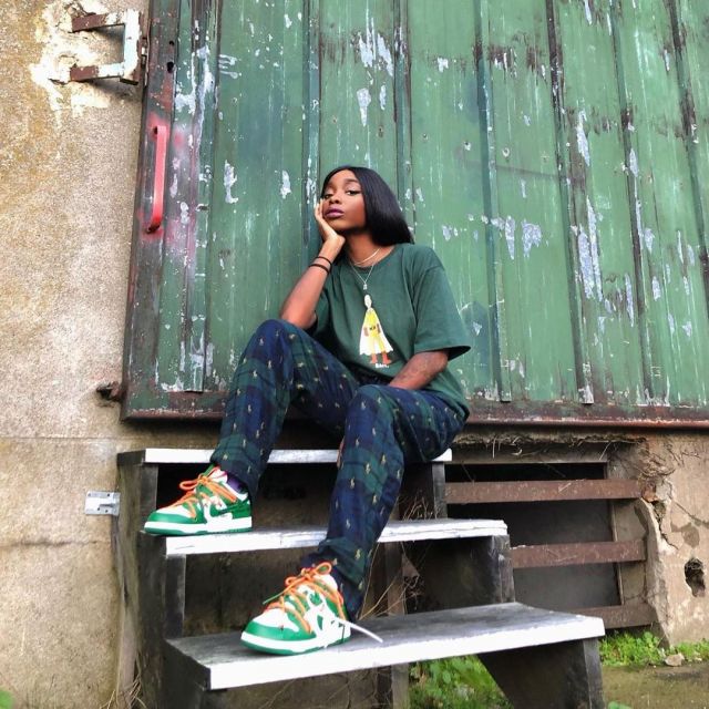 off white dunk outfit