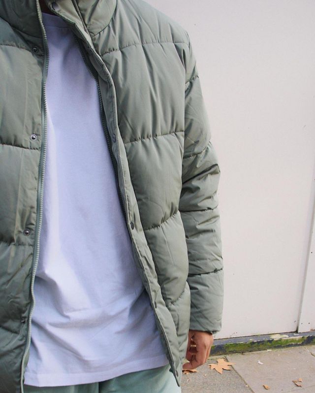 Down jacket durable collar chimney on the account Instagram of @jsphlynch