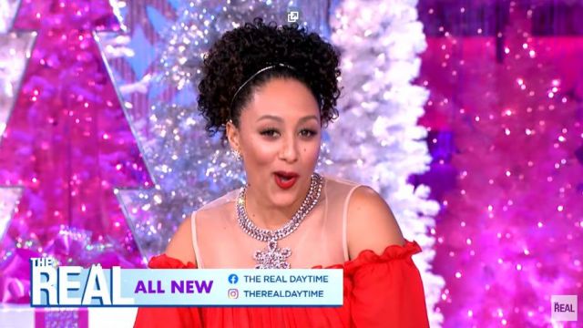 H&m Silk Chif­fon Blouse in Red worn by Tamera Mowry on The Real December 18 , 2019