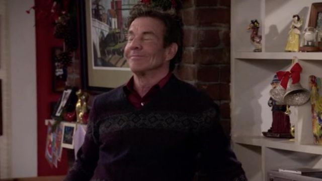 Shirt bordeaux Don Quinn (Dennis Quaid) in Merry Happy Whatever (S01E06)