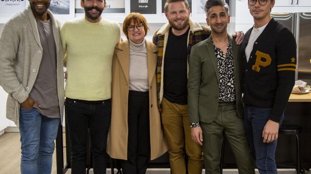 Single breasted camel coat of Kathy Dooley in Queer Eye (S04E01)