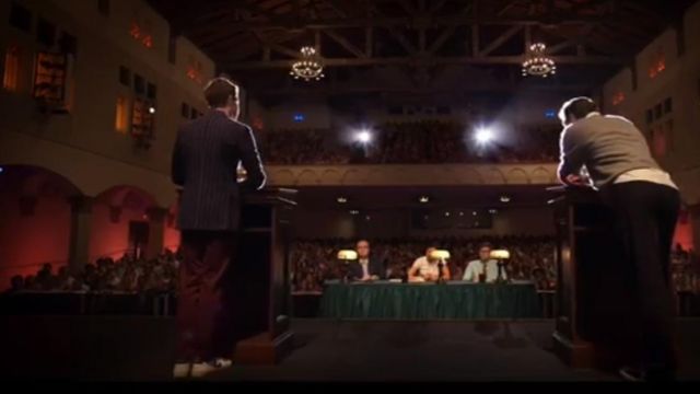 Zapatillas blancas azules y rojas con cordones usadas por Payton Hobart (Ben Platt) en The Politician Temporada 1 Episodio 1