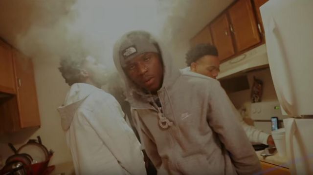 La cara norte Box Logo Patch Grey Beanie of Quando Rondo en el video musical Quando Rondo - How'd I Make It [Video Musical Oficial]