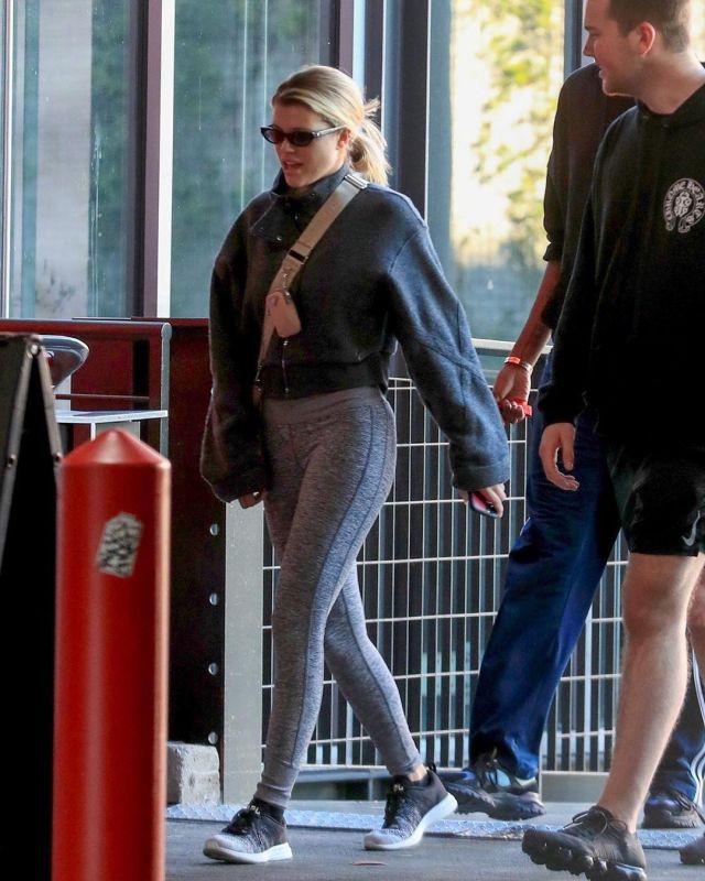 Prada Re-Is­sue Bag worn by Sofia Richie in Target January 6, 2020