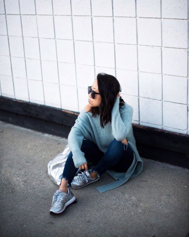 Grey Sneakers of Nina Hu on the Instagram account @citizensrunway