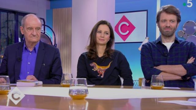 The sweat dinosaur of Marion Ruggieri in C you 10.01.2020