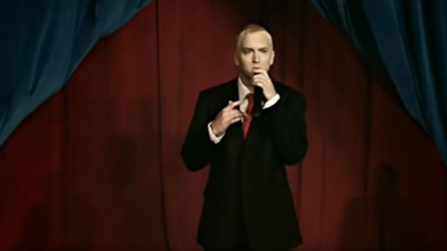 Veste de costume noir de Eminem dans Eminem - When I'm Gone (Official Music Video)