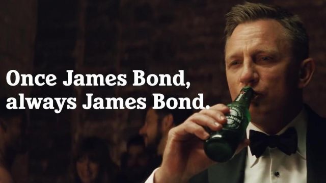Heineken Beer drunk by Daniel Craig in Daniel Craig vs James Bond
