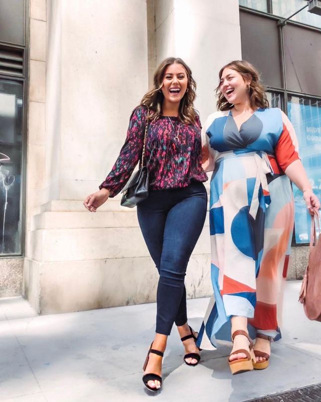 Heel San­dals of Caralyn Mirand Koch on the Instagram account @caralynmirand